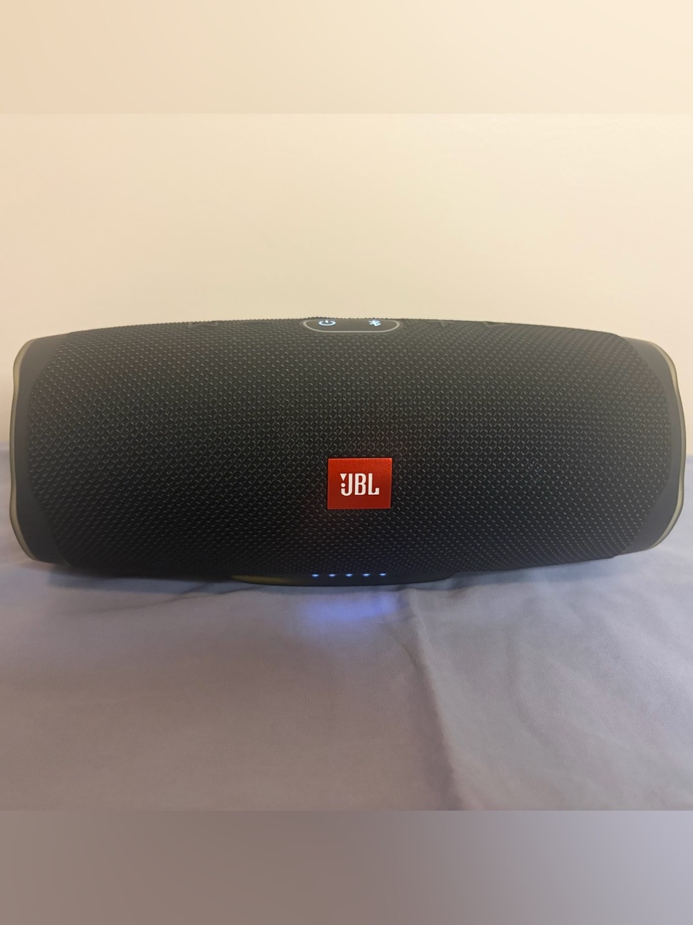 Works Great! Charge 4 Bluetooth Waterproof Speaker JBL